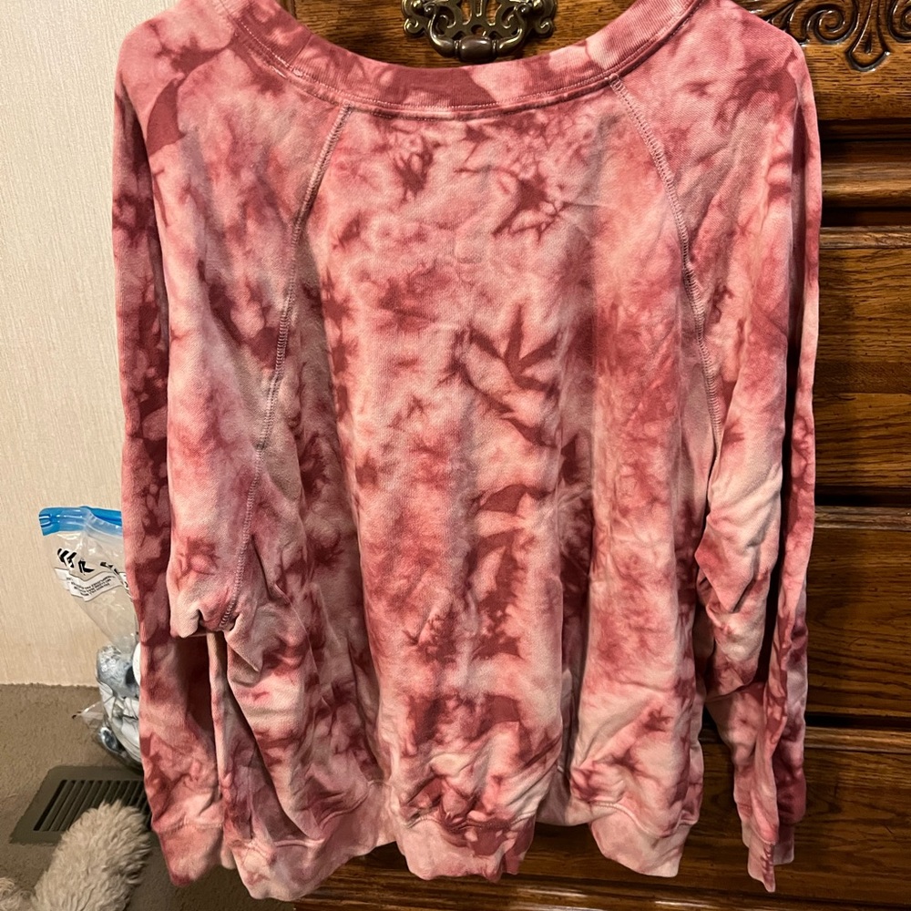 Old Navy Crewneck (2X)